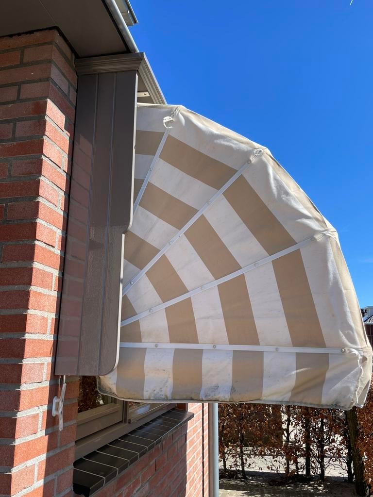 Markies zonnescherm, Minder dan 150 cm, Ophalen, Gebruikt, Markies
