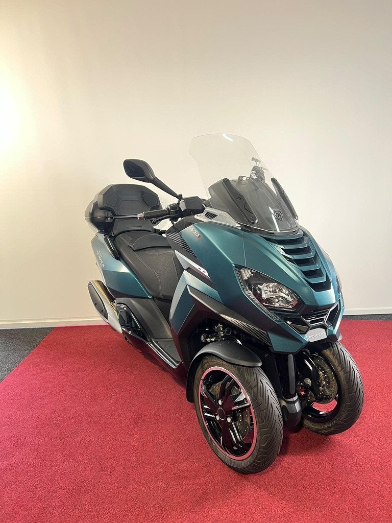 Peugeot Metropolis 400 SW ABS, Scooter, Bedrijf, Bonnetstraat 1
6718 XN  Ede, NL, Info@moteogroup.com