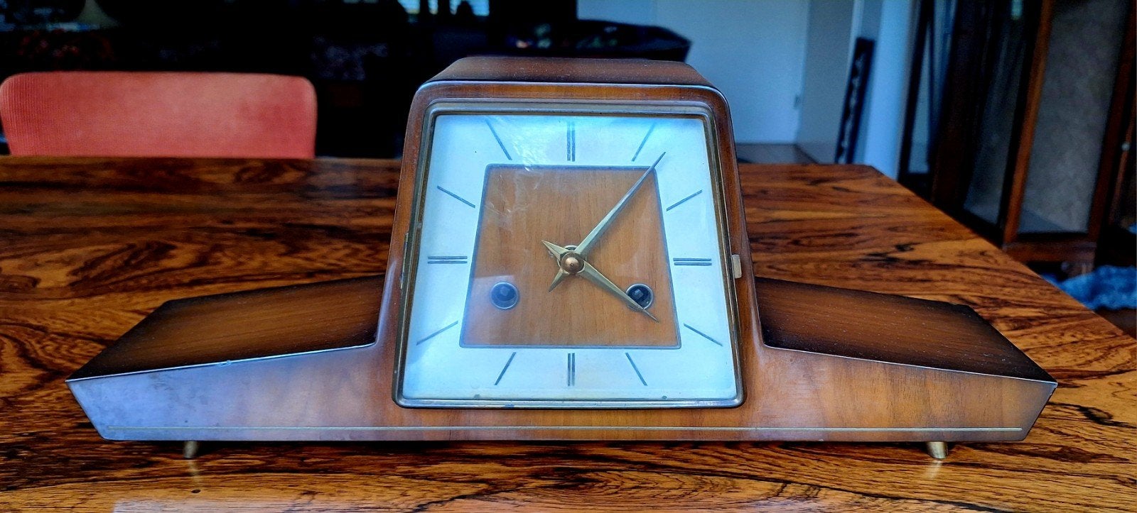 Vintage hout schoorsteenklok staande klok messing breede, Ophalen of Verzenden