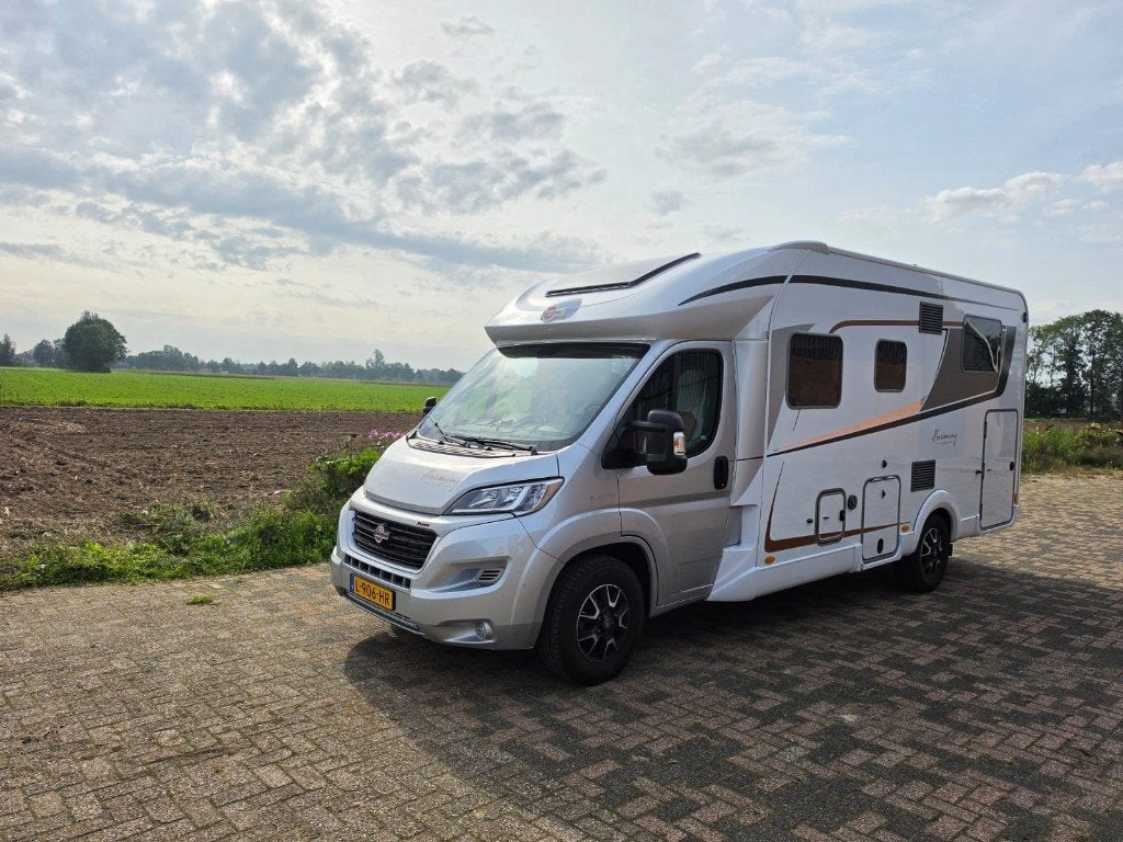 Burstner Lyseo TD 690 Harmony Line Automaat, Fiat, 6 tot 7 meter, Diesel, Bürstner