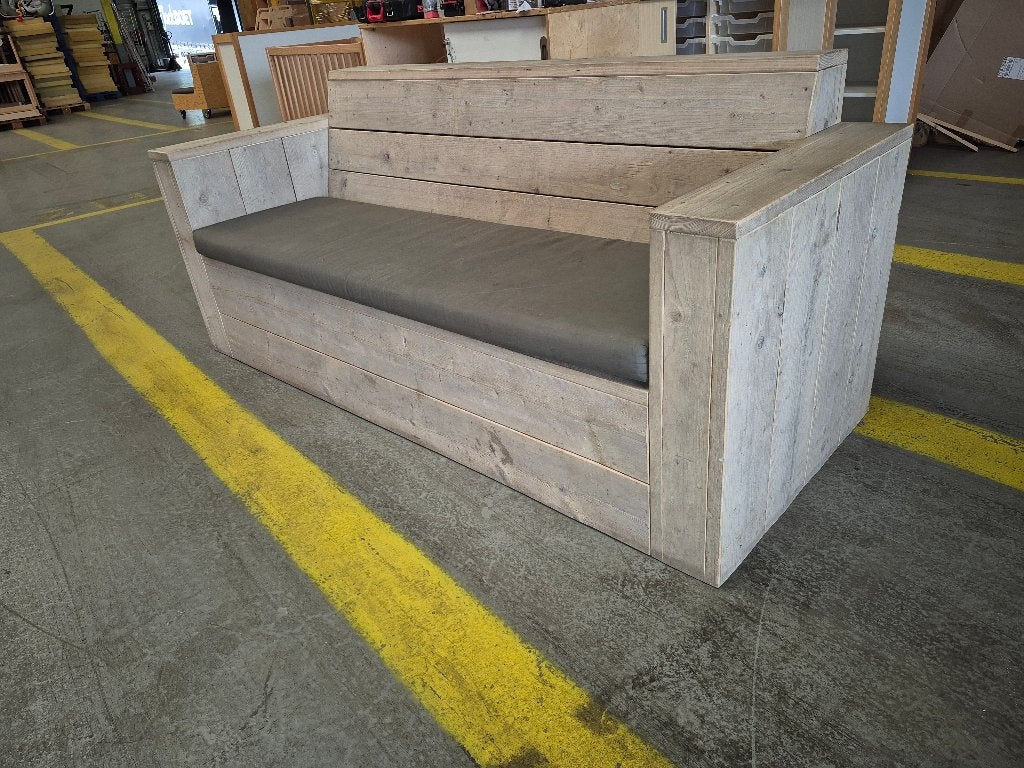 Steigerhouten (tuin) bank / BSO-bank met kussen- 2 meter, Ophalen of Verzenden, Zo goed als nieuw, Hout