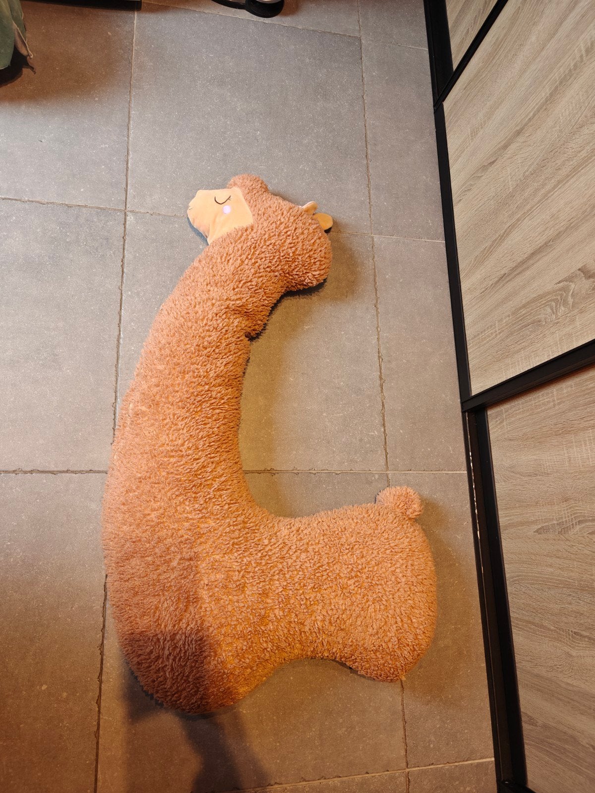 GRATIS: Groot bruin lama knuffelkussen, Kinderen en Baby's, Speelgoed | Knuffels en Pluche, Ophalen, Gebruikt, Overige merken