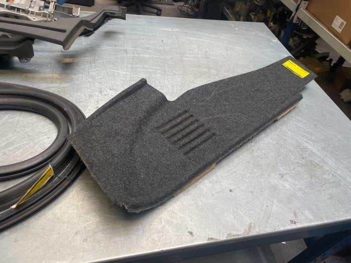 Bekleding bagageruimte van een Audi TT, Gebruikt, -, -, -