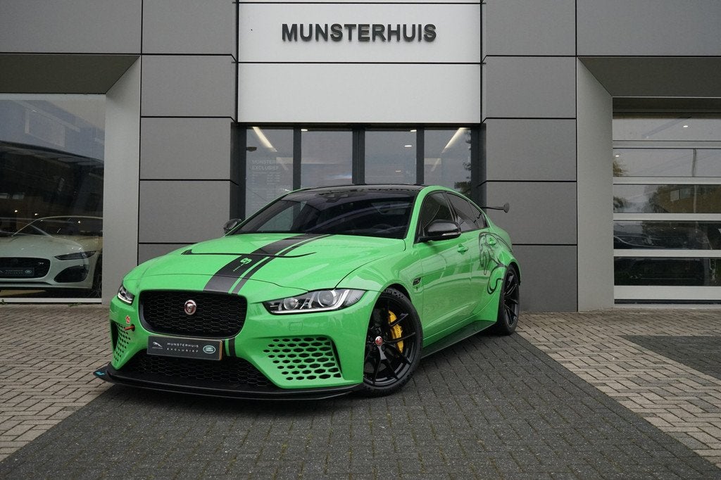 Jaguar XE 5.0 SV Project 8 | 1 of 300 | (bj 2019, automaat), Auto's, Jaguar, Automaat, 1715 kg, 600 pk, Bedrijf