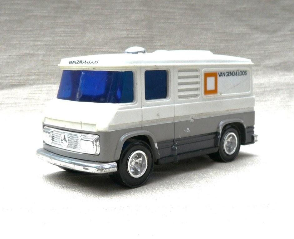 Mercedes 508D van Gend & Loos, Lucky HongKong. 1/30., Ophalen of Verzenden