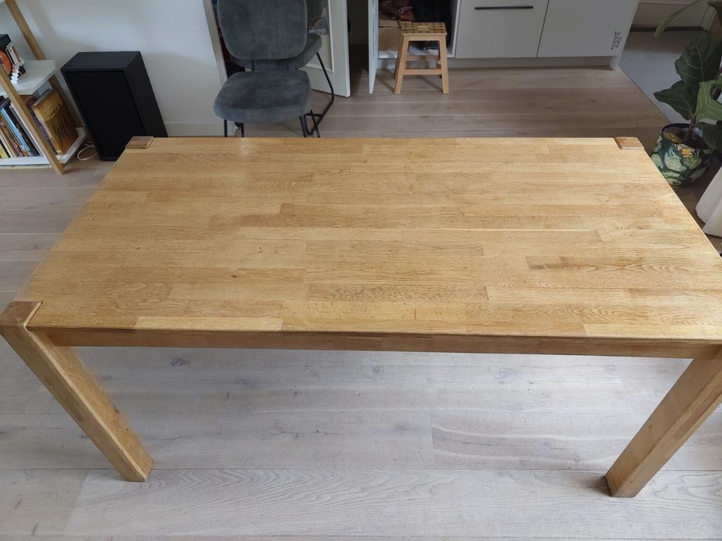 Gratis massief houten eettafel, Ophalen, Gebruikt, 50 tot 100 cm, 150 tot 200 cm