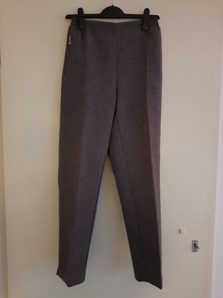 Broek / pantalon dames -- maat 20 / maat 36 - 38 -- Alica, Bruin, Ophalen of Verzenden, Zo goed als nieuw, Maat 36 (S)