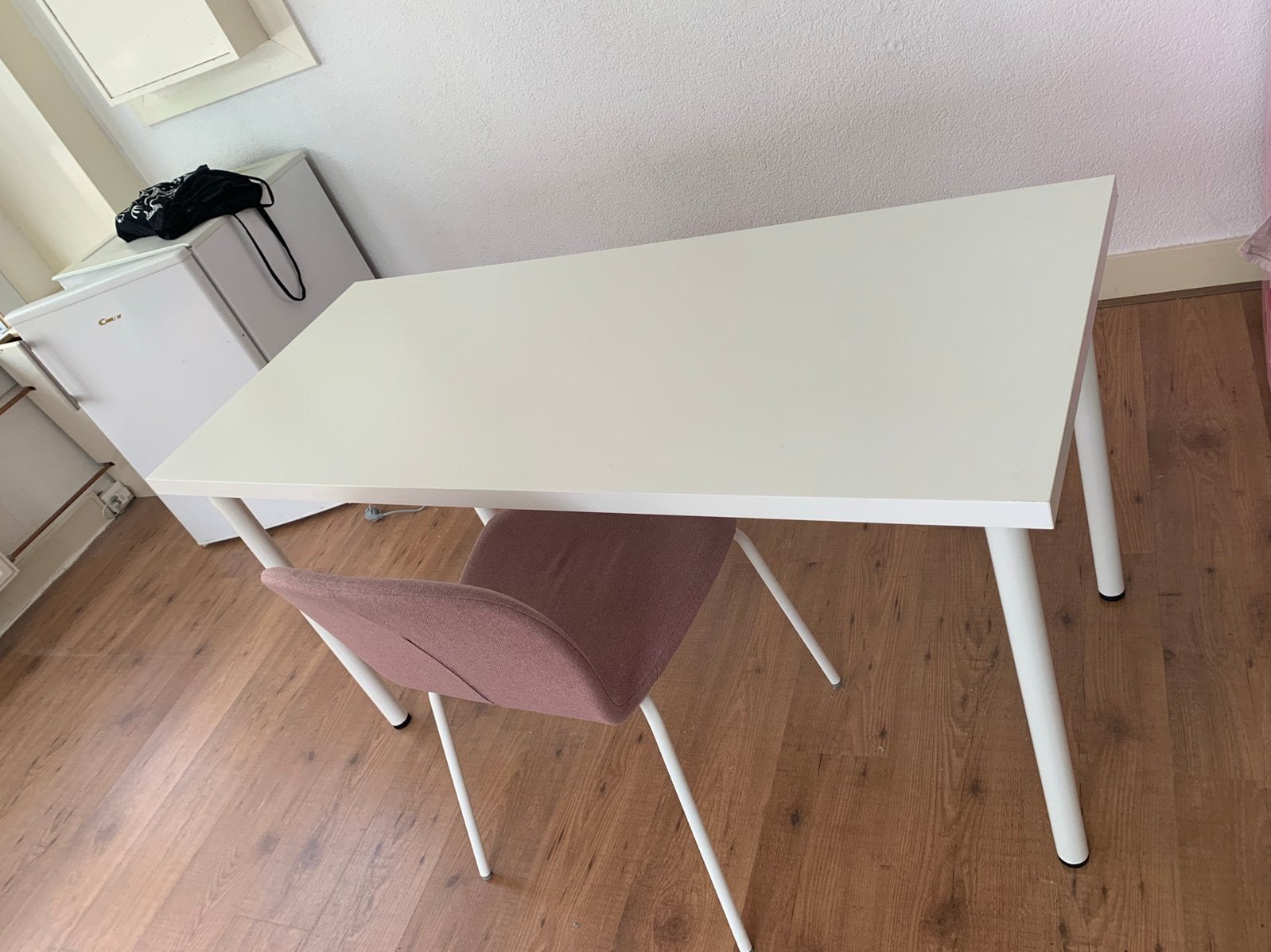 Mooi bureau met bijpassende stoel, Ophalen, Zo goed als nieuw