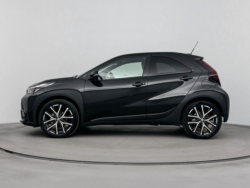 Toyota Aygo X Hybrid 115 GR Sport | Apple Carplay & Android, 12 maanden, Zwart, 4 stoelen, 116 pk