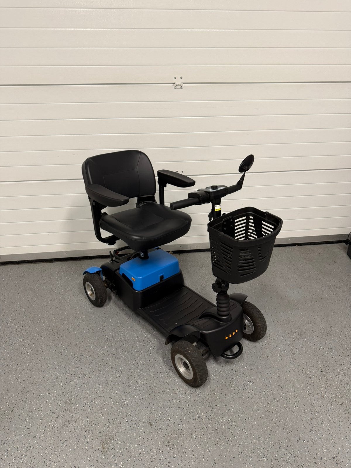 Life & mobility Vivo | 2025 | Garantie, Diversen, Ophalen, Life and Mobility, 10 km/u of minder, 16 t/m 25 km