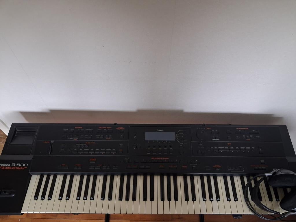 Roland G800, Muziek en Instrumenten, Ophalen, Gebruikt, 76 toetsen, Roland