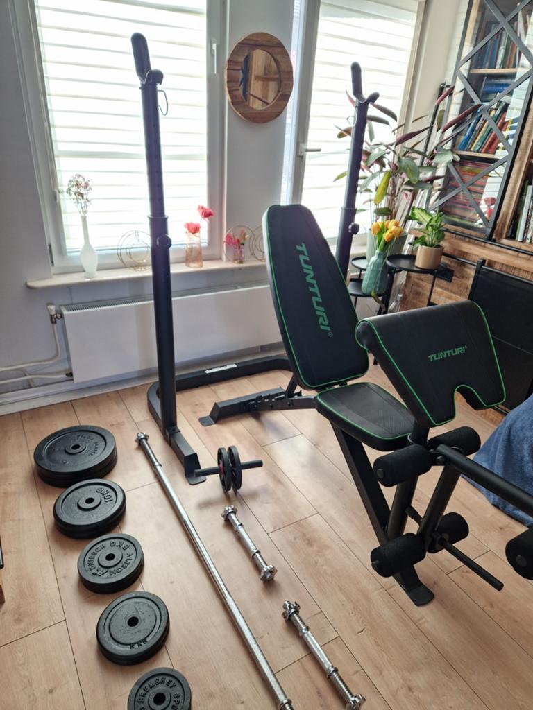 Tunturi squatrek bankje en met stang 105kg gewicht, Ophalen, Zo goed als nieuw, Fitnessbank