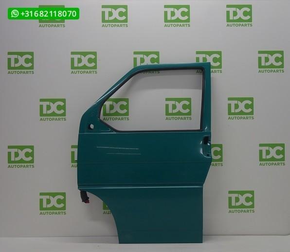 Volkswagen Transporter T4 ('90-'03) Voorportier links groen, Gebruikt, Voor, Ophalen of Verzenden, Volkswagen