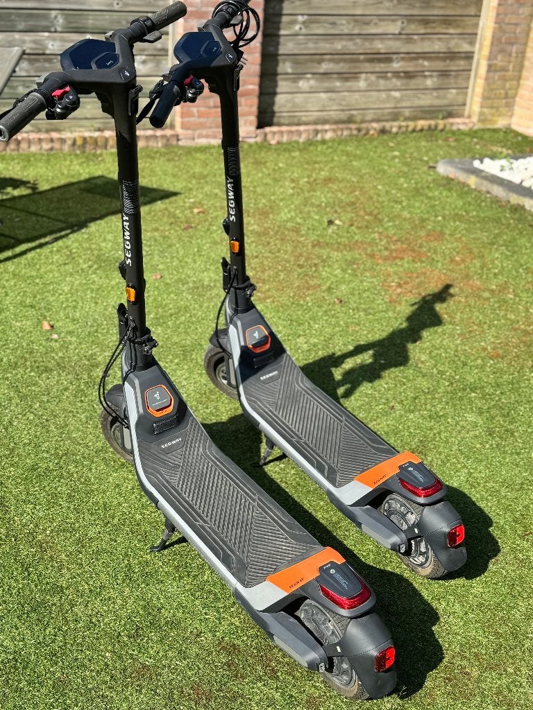 P65 SEGWAY Ninebot, Fietsen en Brommers, Steps, Ophalen, Zo goed als nieuw, Kickbike, Segway Ninebot