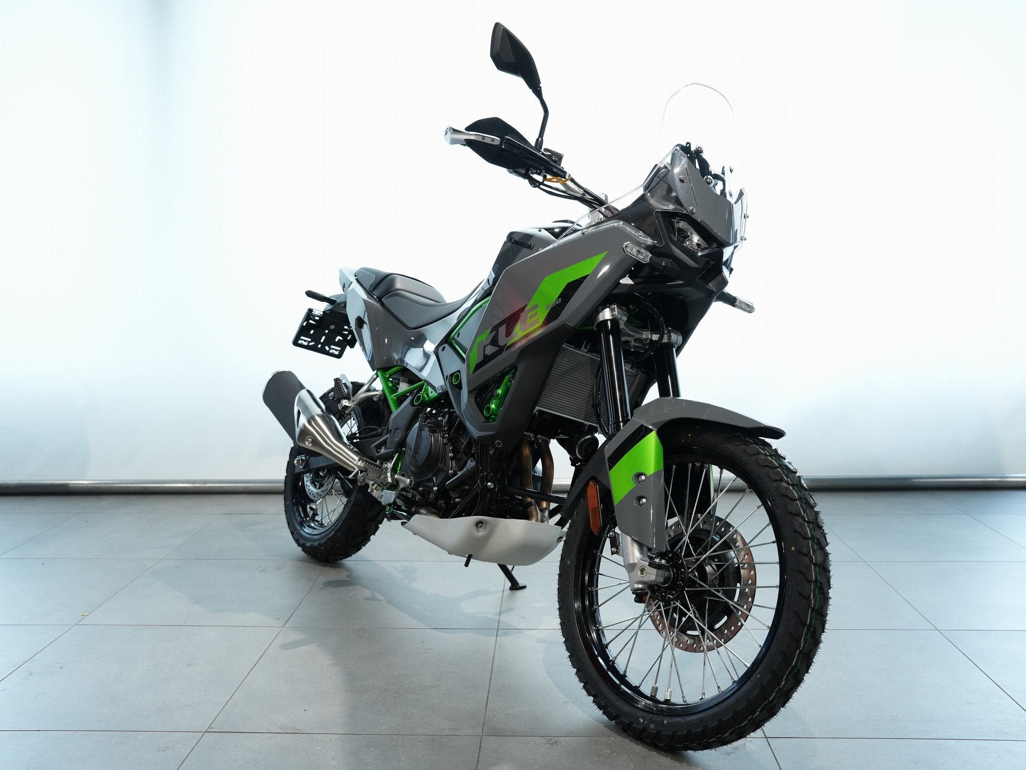 Kawasaki KLE 500 SE (bj 2026), Motoren, Motoren | Kawasaki, Bedrijf, Info@kawasaki.nl, Toermotor, Jacobus Spijkerdreef 1-3
2132 PZ  Hoofddorp, NL