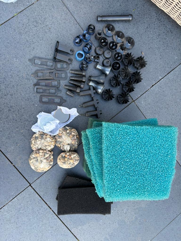 Vijverpomp onderdelen filters, Tuin en Terras, Vijver-toebehoren, Ophalen, Zo goed als nieuw, Vijverpomp