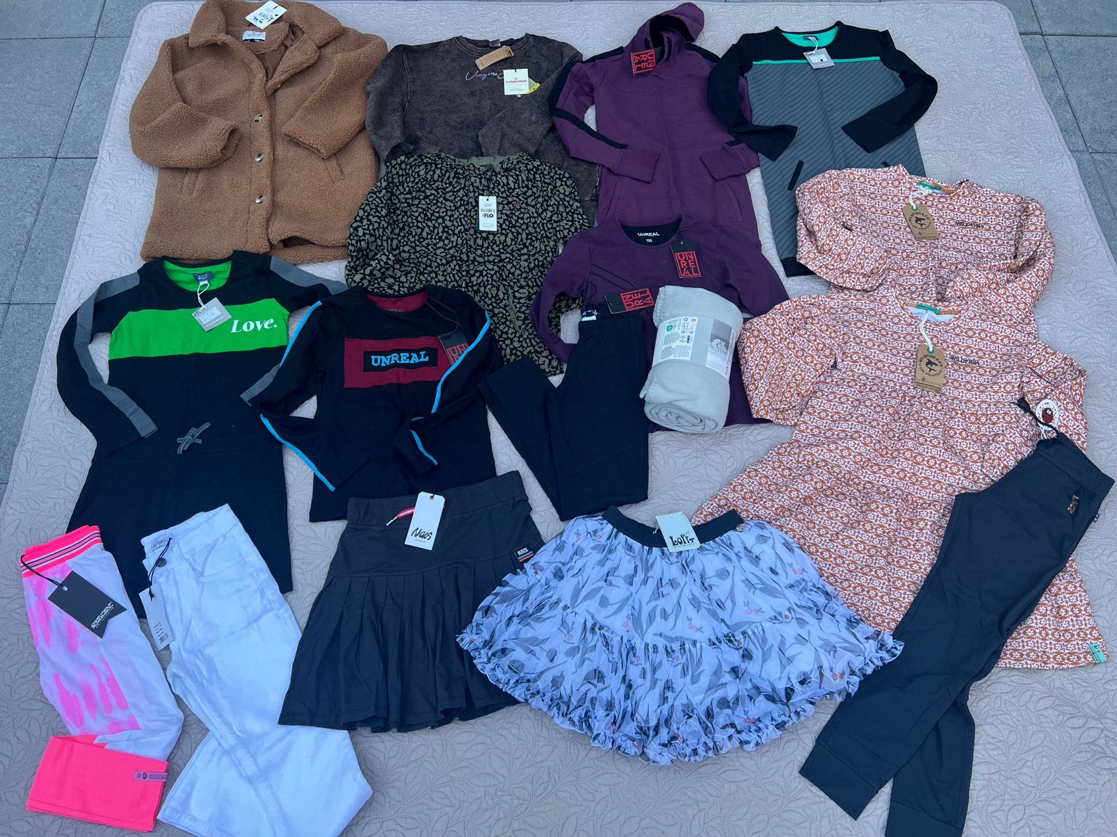 Maat 152,146,134 meisjes partij kleding merk, Ophalen of Verzenden, Nieuw, Maat 146