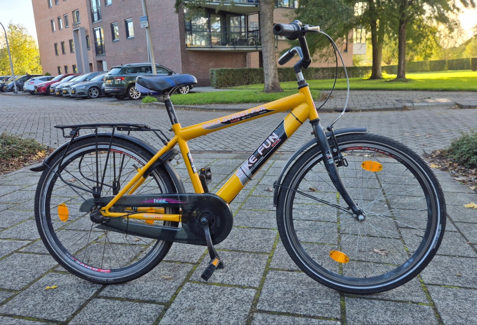 Kinderfiets 24 inch geel Bike Fun, Ophalen, Terugtraprem, BIKE FUN, Handrem