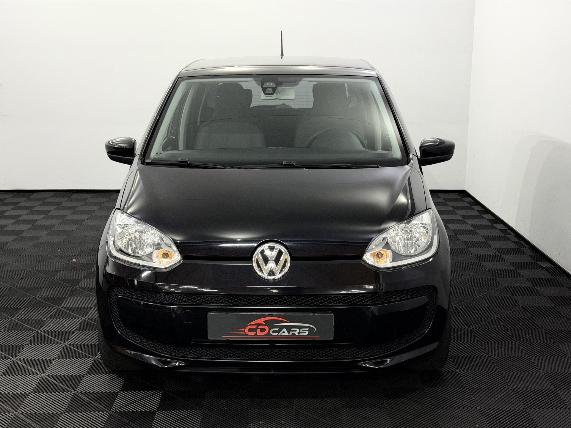 Volkswagen up! 1.0 move up! BlueMotion Airco, Radio, Sportie, Auto's, Voorwielaandrijving, Euro 5, Stof, Gebruikt