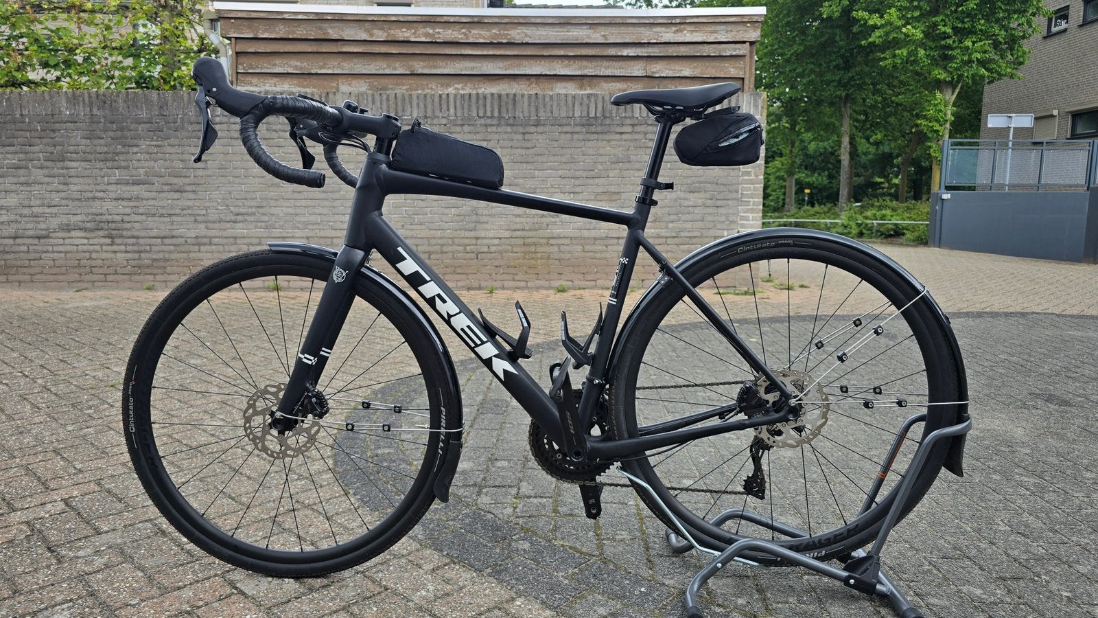Trek Domane AL 5 Gen 4 56 cm racefiets/gravelbike 12 speed, Fietsen en Brommers, Fietsen | Racefietsen, Aluminium, Zo goed als nieuw