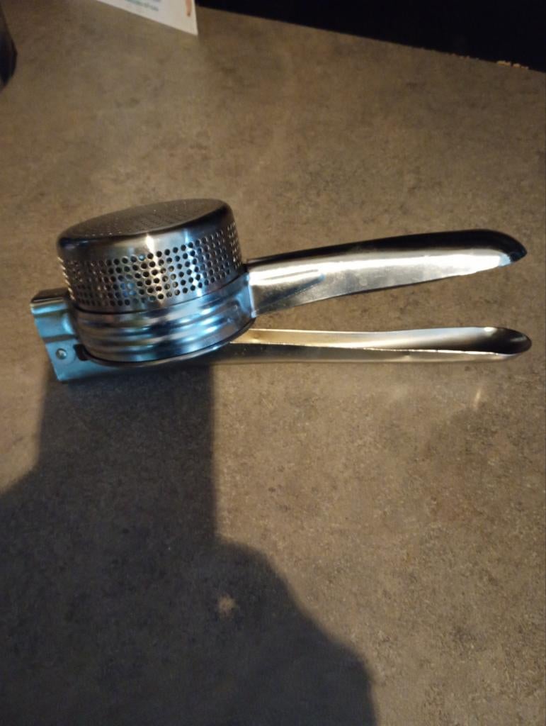 Antieke aardappelpers, Ophalen of Verzenden