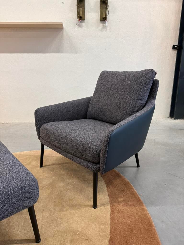 Nieuw Rolf Benz Jon Fauteuil Stof blauw leer Design stoel, Nieuw, 75 tot 100 cm, Ophalen of Verzenden, Stof
