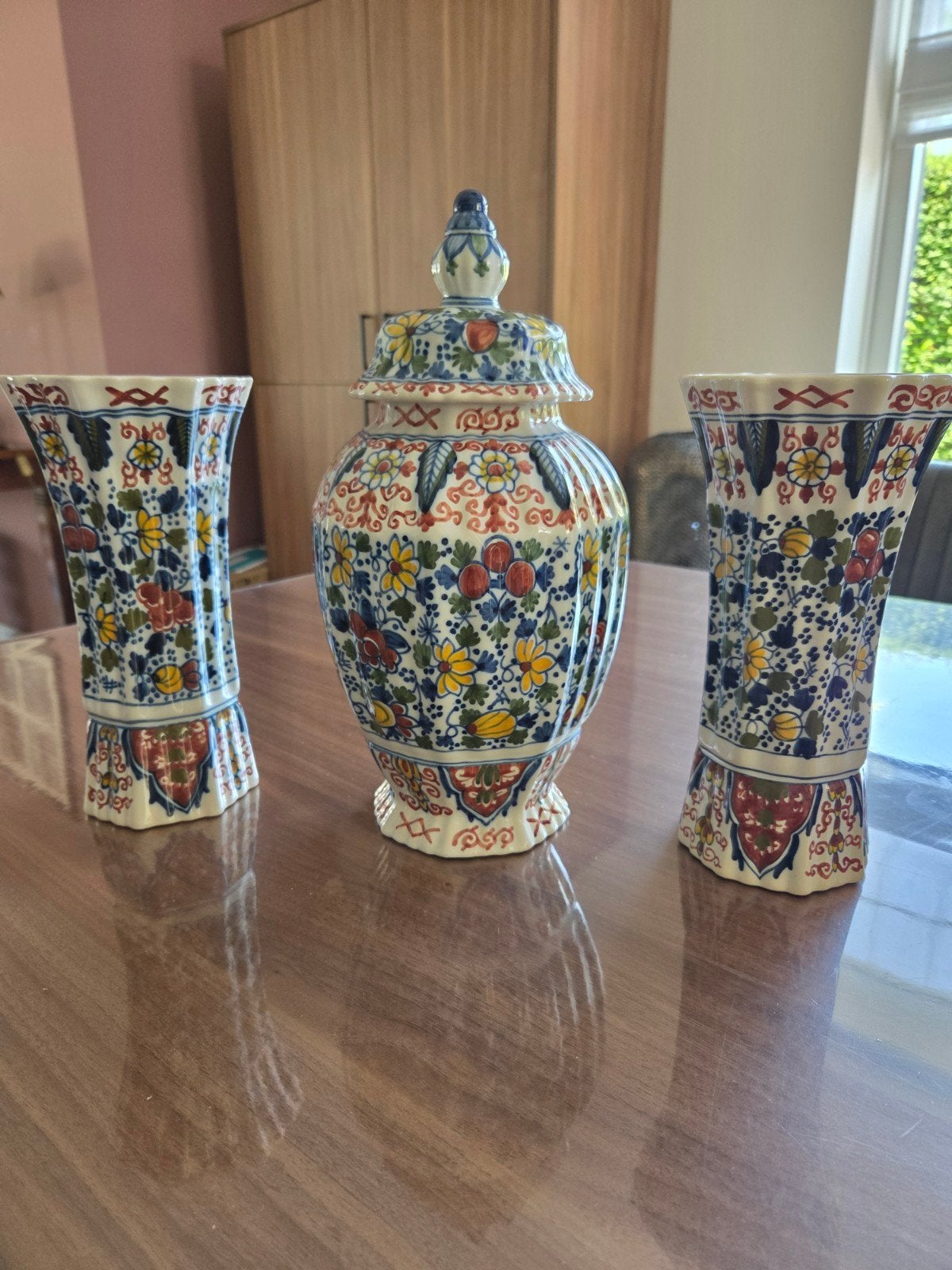 Te koop, Makkum vazen, Antiek en Kunst, Ophalen of Verzenden