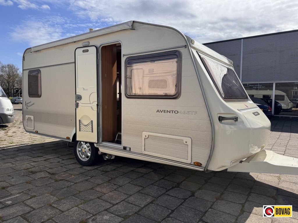 Avento Avance Esclusivo 465 TF, Caravans en Kamperen, Standaardzit, Avento, Bedrijf, Schokbreker