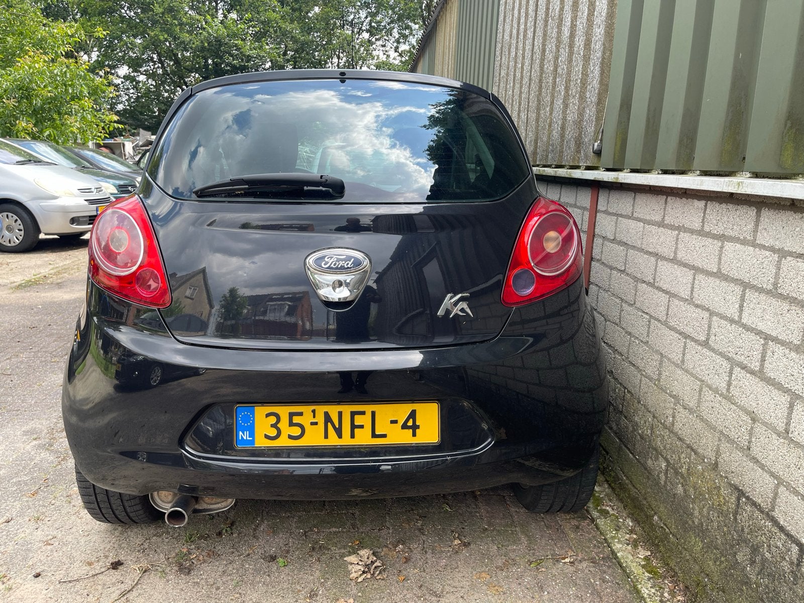 Ford Ka 1.2 51KW 2010 Zwart, Auto's, Voorwielaandrijving, 1242 cc, 4 cilinders, 4 stoelen
