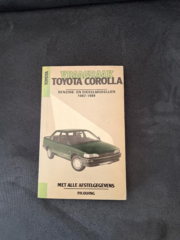 Te koop: instructieboek/vraagbaak Toyota corolla 1987 - 1989, Auto diversen, Ophalen of Verzenden