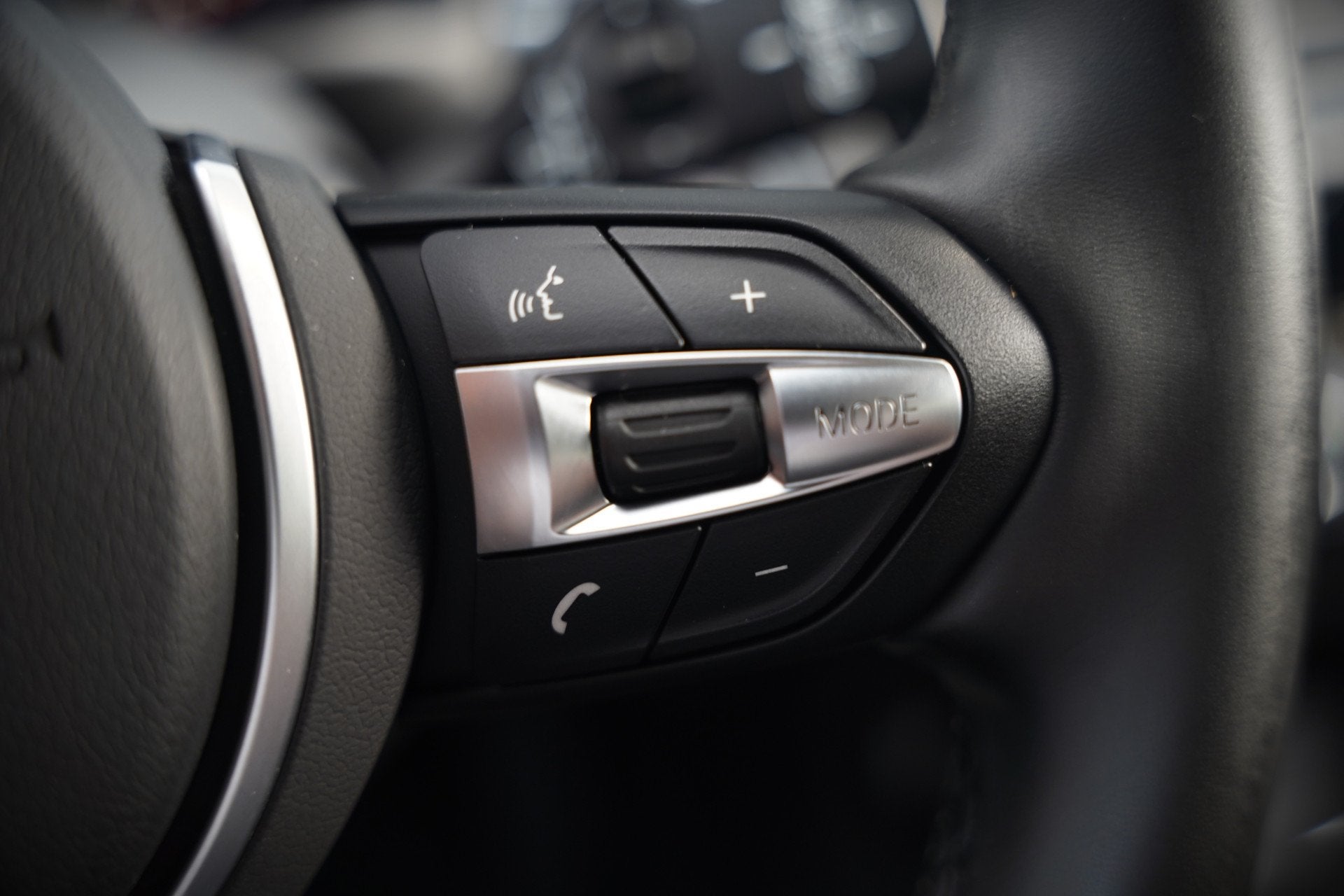 Foto 32 van BMW X1 xDrive20i High Executive | Panoramadak | Head-Up Disp