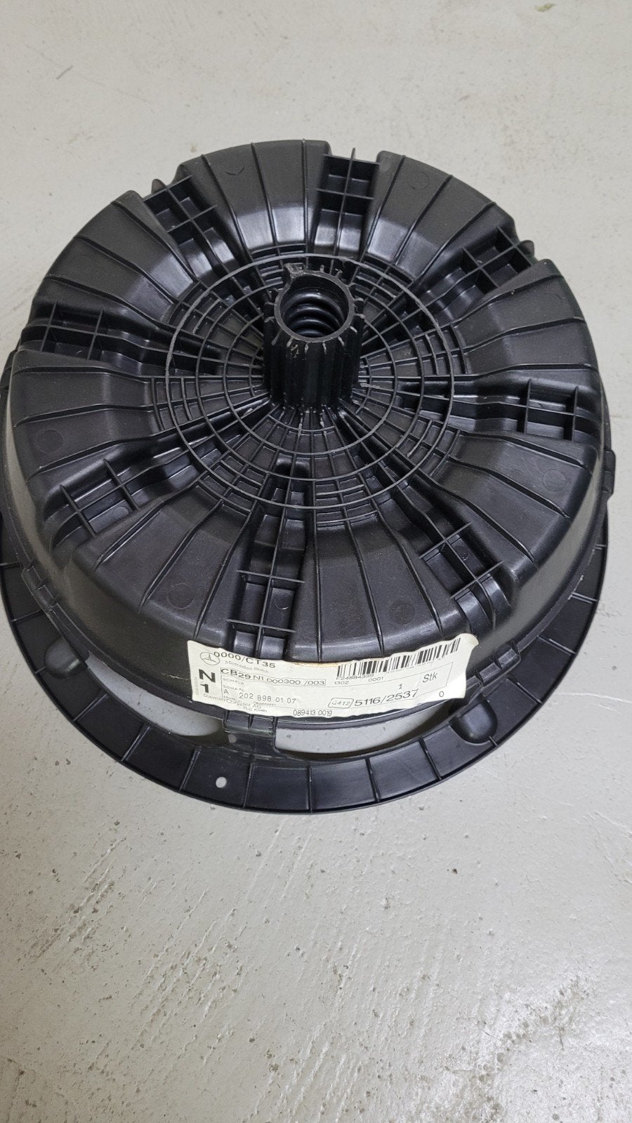 A2028980107 Reservewielhouder Mercedes C-klasse W202/S202, Ophalen, Nieuw, Mercedes-Benz