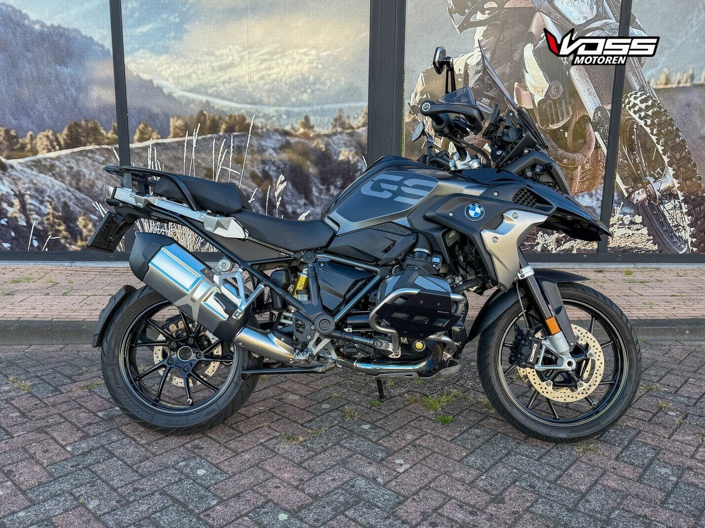 BMW R 1250 GS TRIPLE BLACK (bj 2021), Postbus 5808
2280 HV  RIJSWIJK, Meer dan 35 kW, Toermotor, Bmwklantenservice@bmw.nl