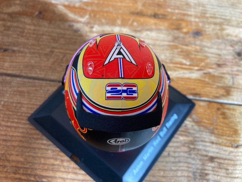 ✅ Alexander Albon 2020 helm 1:5 Spark Red Bull Racing 1/5, Ophalen of Verzenden, Nieuw, Formule 1
