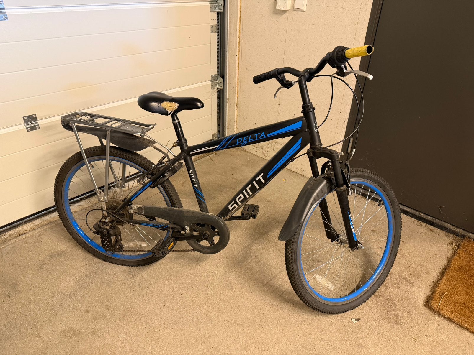 Spirit Delta kinderfiets 24 inch, Fietsen en Brommers, Gebruikt, Velgrem, Versnellingen, Minder dan 49 cm