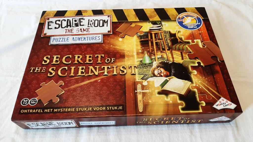 Escape Room The Game: Secret of the Scientist Puzzel, Vijf spelers of meer, Ophalen of Verzenden, Zo goed als nieuw, Identity Games