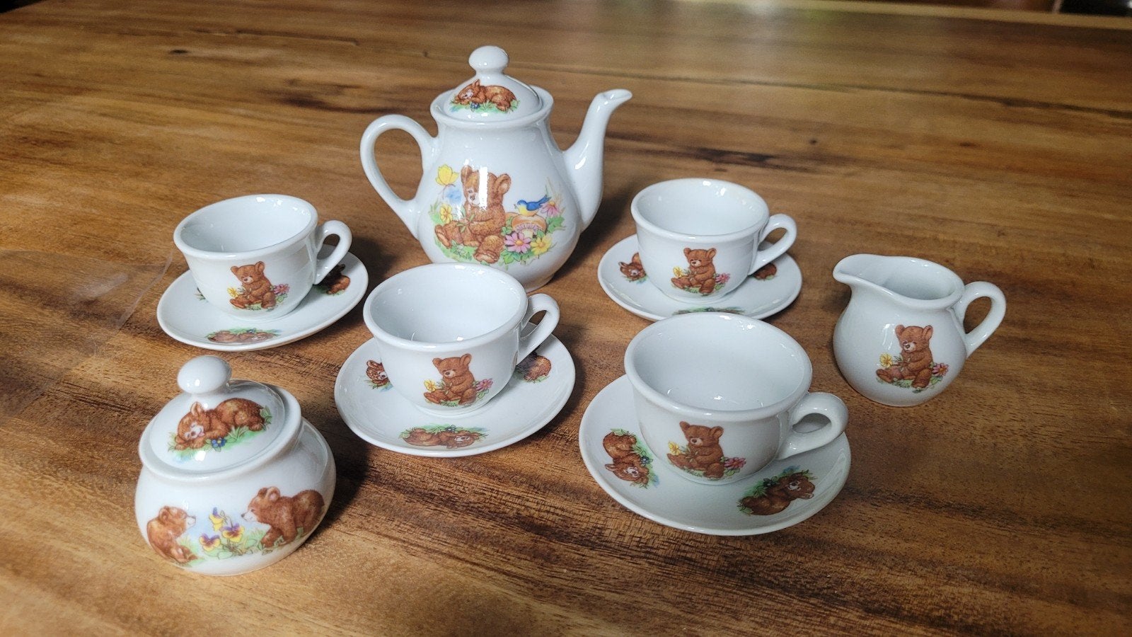 Douwe Egberts Theeserviesje Jaren '90 met Beertjes, Antiek en Kunst, Ophalen of Verzenden