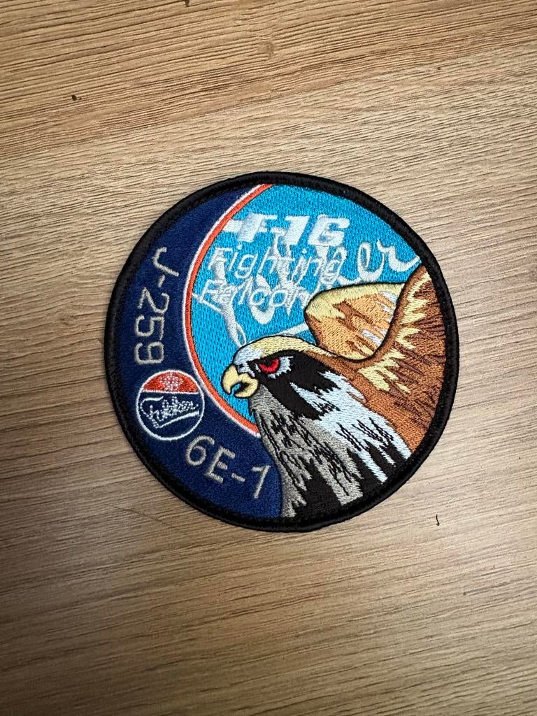 RNLAF F-16 Fighting Falcon J-259 Swirl Patch, Ophalen of Verzenden, Zo goed als nieuw, Patch, Badge of Embleem