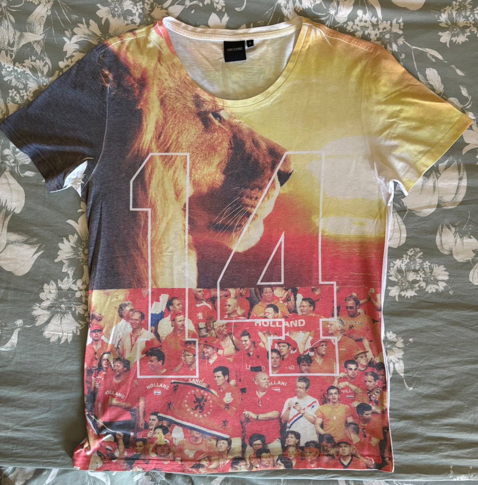 T-shirt ‘Oranje’ voetbalprint, no14,, leeuw -  The Sting, Kleding | Dames, T-shirts, Maat 38/40 (M), Wit, Ophalen of Verzenden
