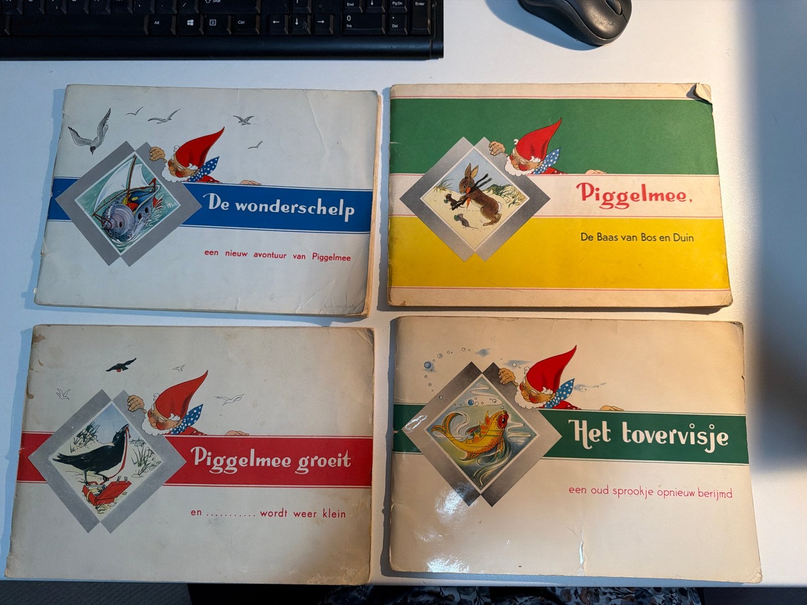 4 oude Piggelmee boekjes - De Wondorschelp, Het Tovervisje, Ophalen of Verzenden, Gelezen