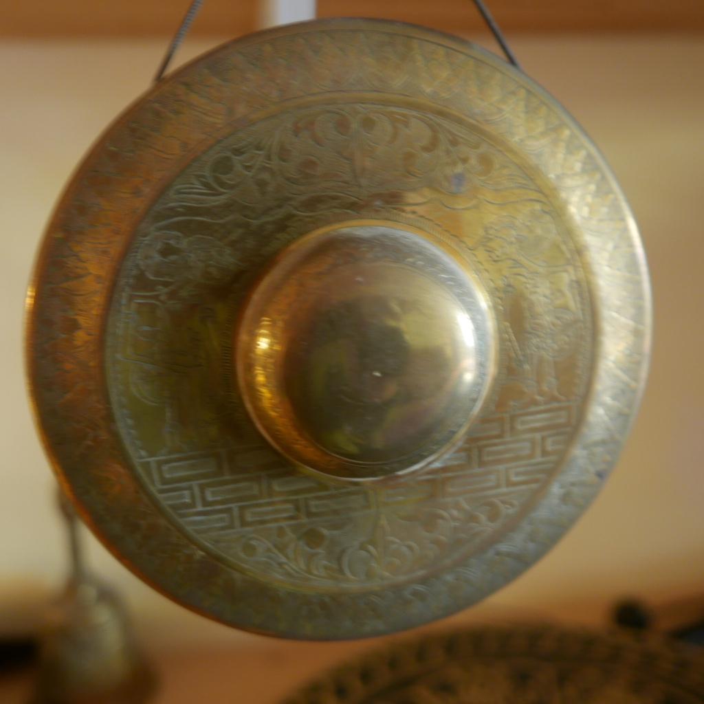 Gong Indo 13cm, Antiek en Kunst, Antiek | Koper en Brons, Ophalen of Verzenden