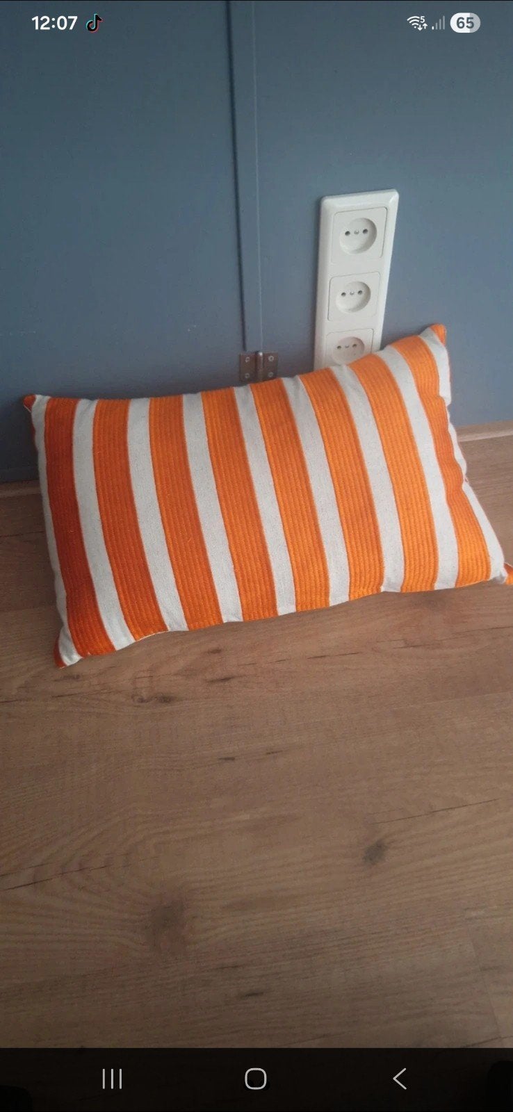 Mooi kussen 50x35 cm, Huis en Inrichting, Ophalen of Verzenden, Gebruikt, Oranje, Rechthoekig