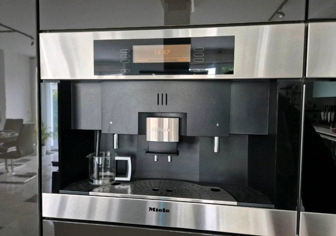 Miele CVA 4080 Koffiemachine - Zo goed als nieuw, Witgoed en Apparatuur, Ophalen, Afneembaar waterreservoir, ., Koffiemachine