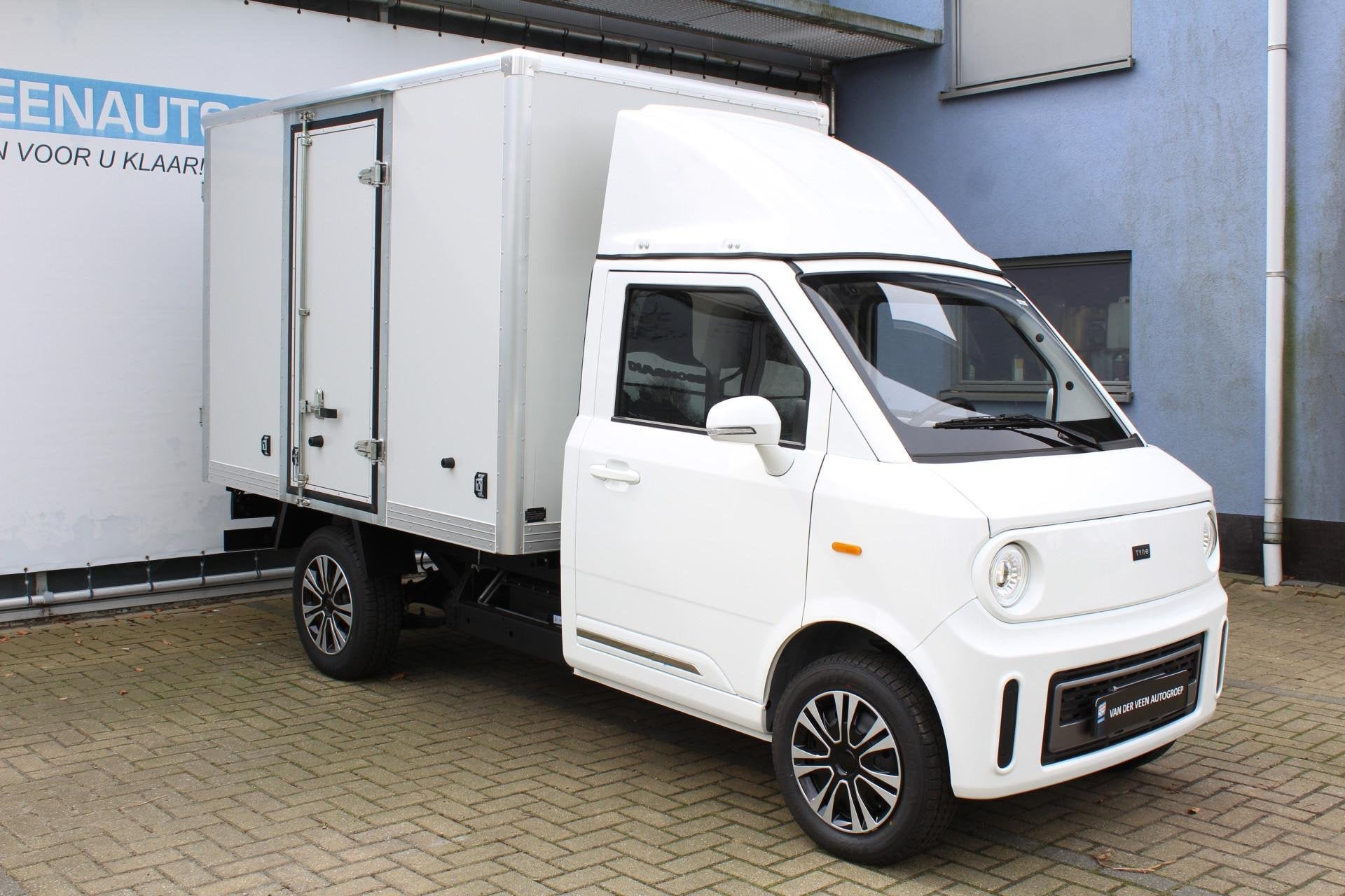 Tyn.e TX7 | Achteruitrijcamera | Airco | Bluetooth | Radio |, Auto's, Automaat, Centrale vergrendeling, Origineel Nederlands, Elektrisch