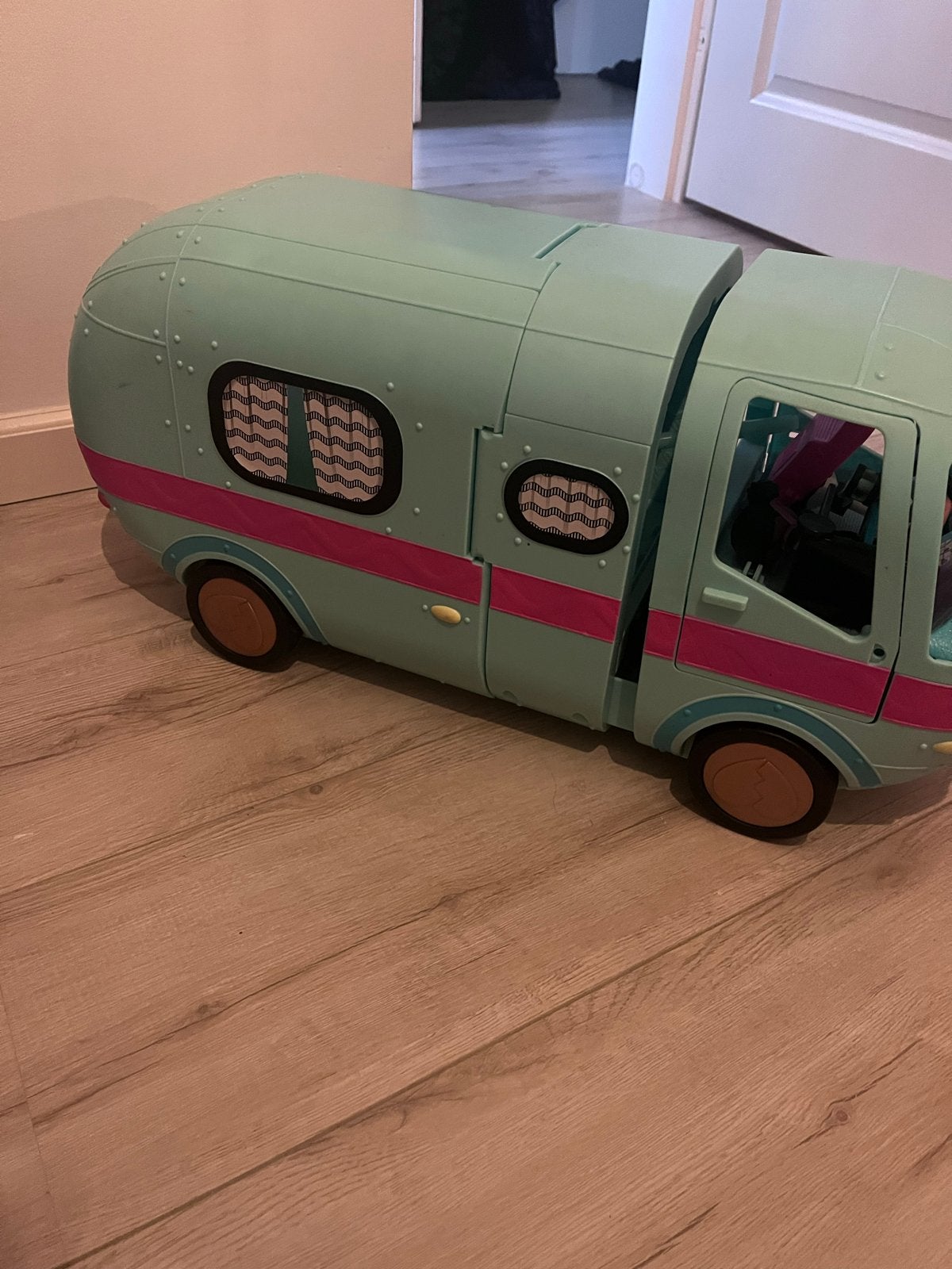 L.O.L. Surprise! Camper, Auto en Vliegtuig Speelset, Ophalen, Gebruikt