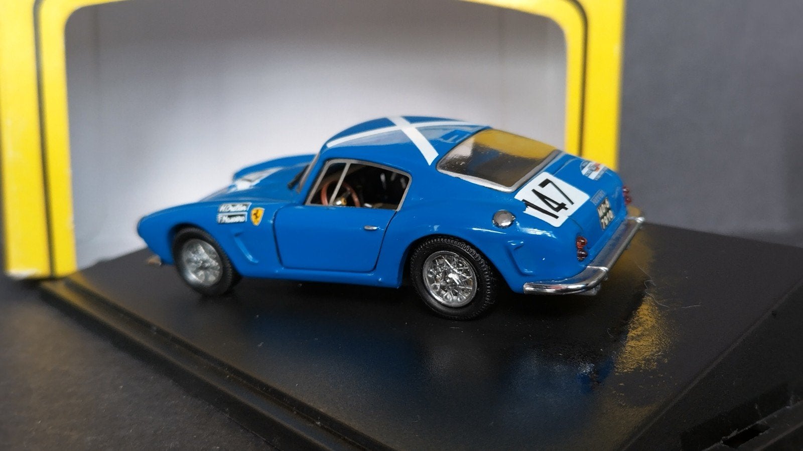 Ferrari 250 SWB Tour de France 1:43 Jouef Legende Pol, Overige merken, Auto, Verzenden, .