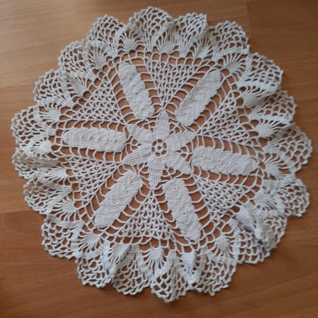 Handgemaakte kantje/kleedje, Ophalen of Verzenden