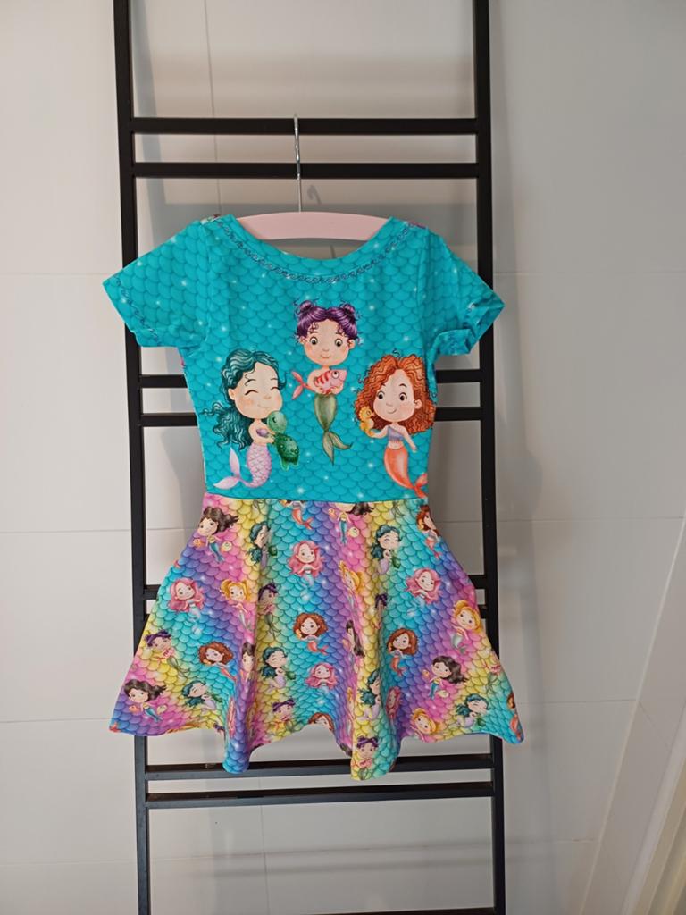 Handgemaakt jurkje, maat 110, Kinderen en Baby's, Kinderkleding | Maat 110, Ophalen of Verzenden, Gebruikt, Meisje, Jurk of Rok