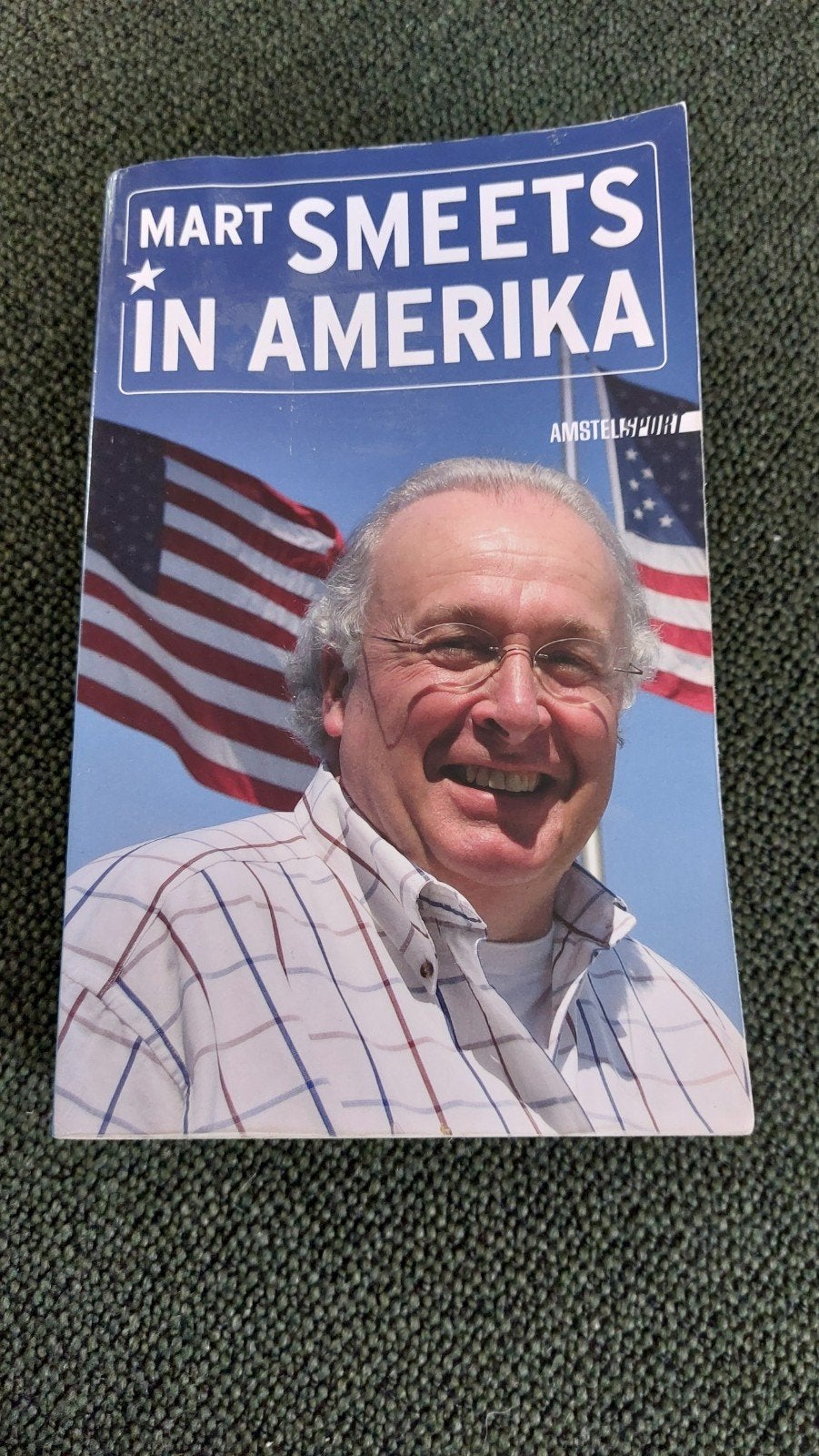 Mart Smeets in Amerika - Boek, Boeken, Ophalen of Verzenden, Gelezen, Mart Smeets, Nederland