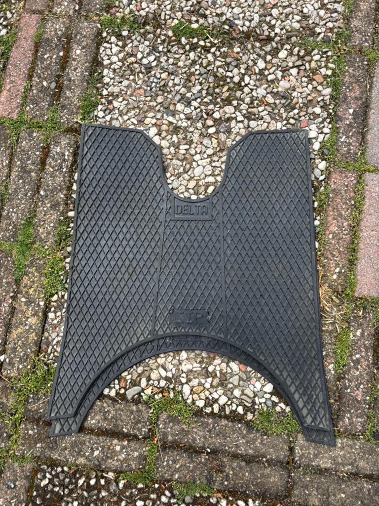 Piaggio zip voetmatje type 123 sp98 fastrider treeplank mat, Ophalen of Verzenden, Kap